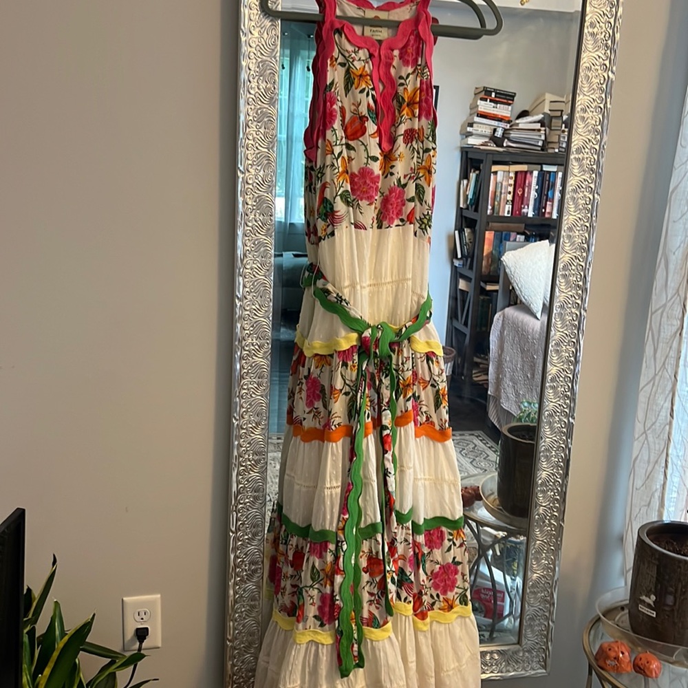 FARM Rio sz L. Hard to find Tiered maxi with wide rick rack trim